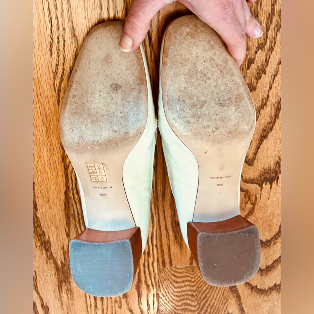 Tory Burch JESSA PATENT PUMP in New Ivory Size 10 - Picture 10 of 10